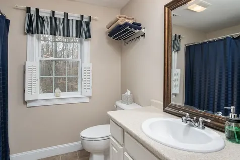 185 Crowley Road Candia NH 03034