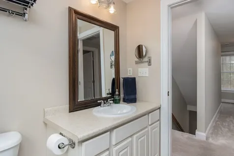 185 Crowley Road Candia NH 03034