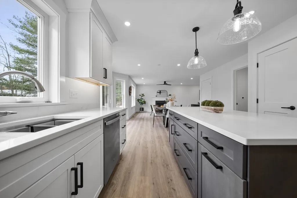 60 Geneva Street Manchester NH 03102