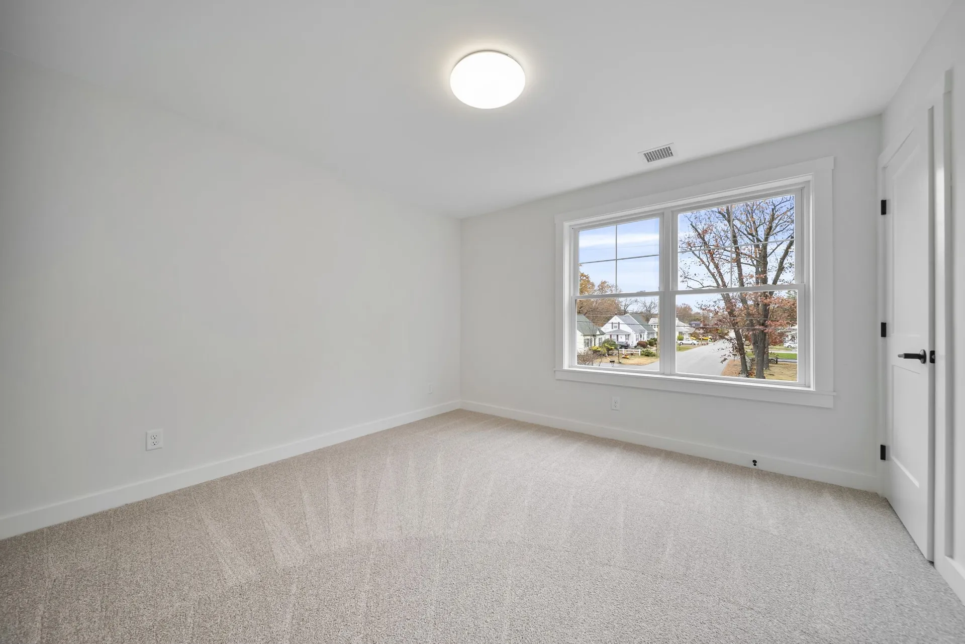 60 Geneva Street Manchester NH 03102