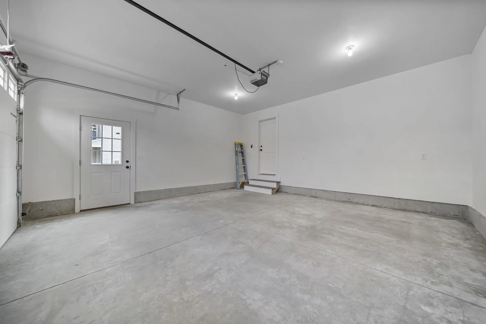 60 Geneva Street Manchester NH 03102