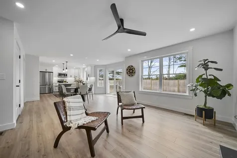 60 Geneva Street Manchester NH 03102