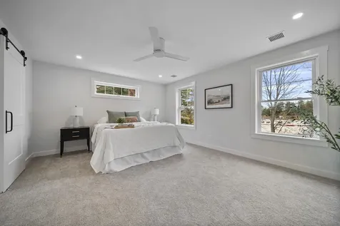 60 Geneva Street Manchester NH 03102