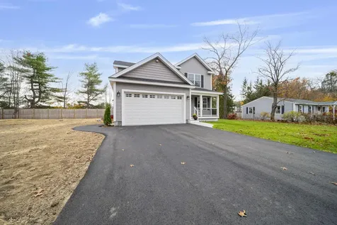 60 Geneva Street Manchester NH 03102