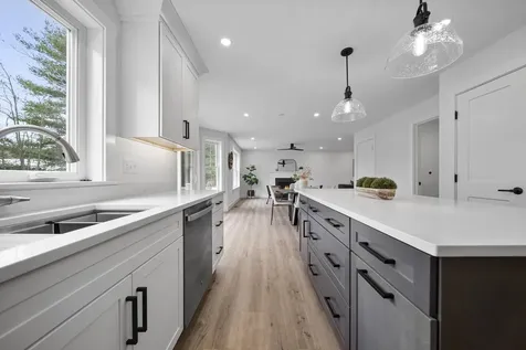 60 Geneva Street Manchester NH 03102