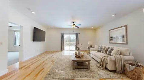 154 Chase Court Essex VT 05452
