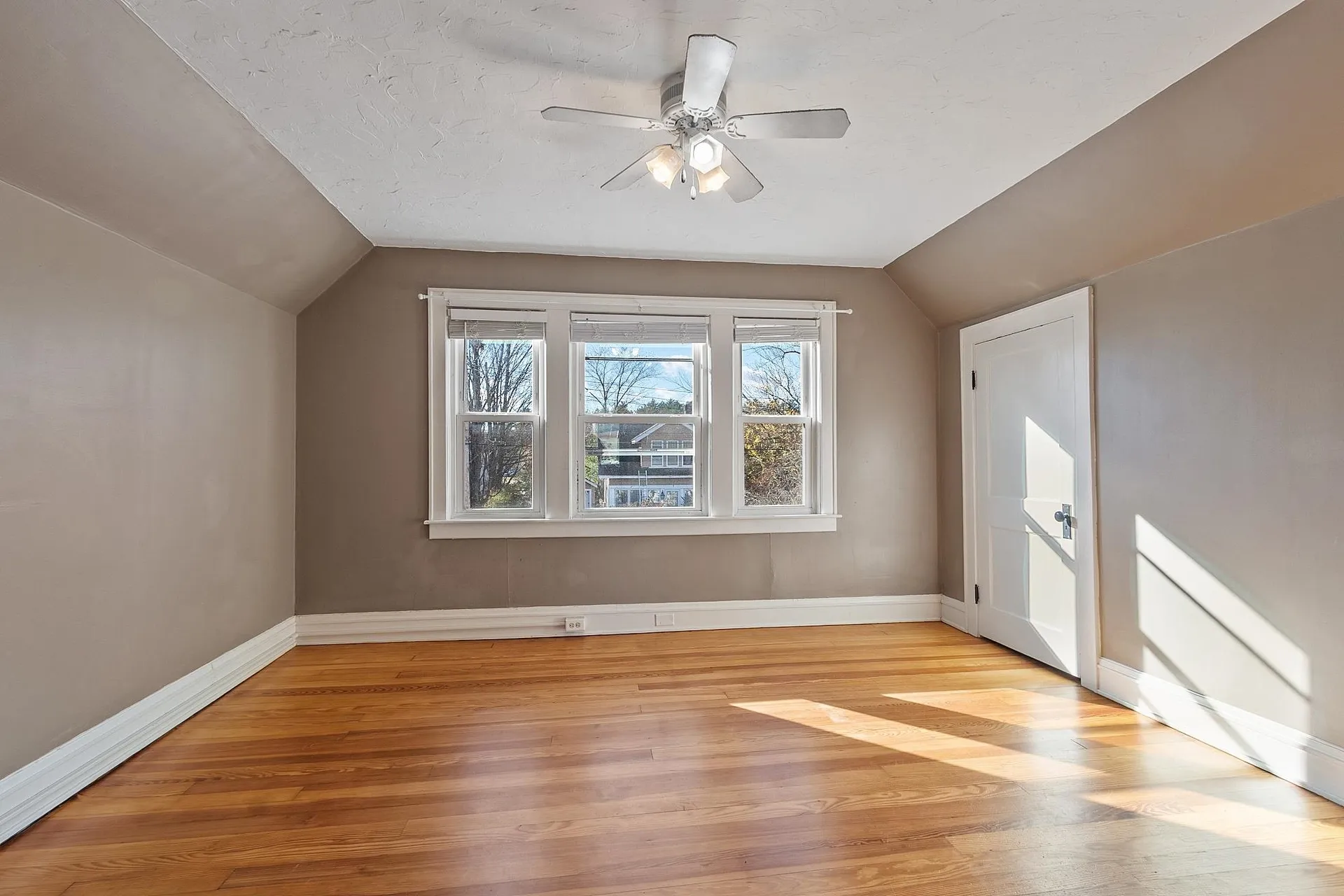 9 Snow Street Concord NH 03303