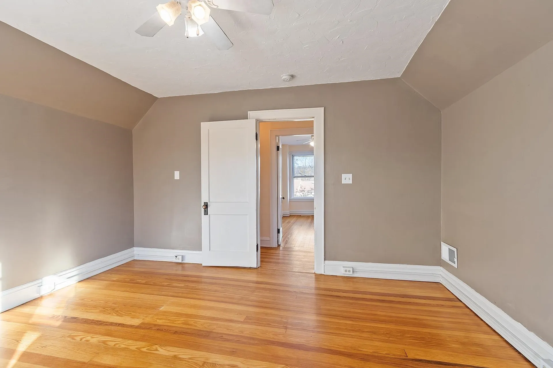 9 Snow Street Concord NH 03303