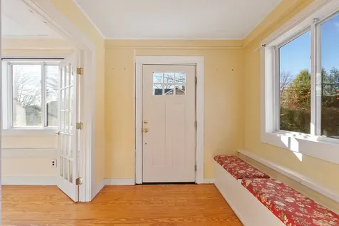 9 Snow Street Concord NH 03303