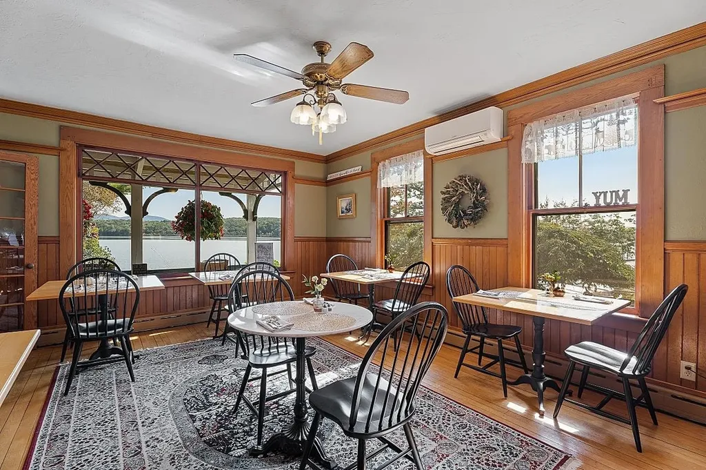 100 Lower Bay Road Sanbornton NH 03269