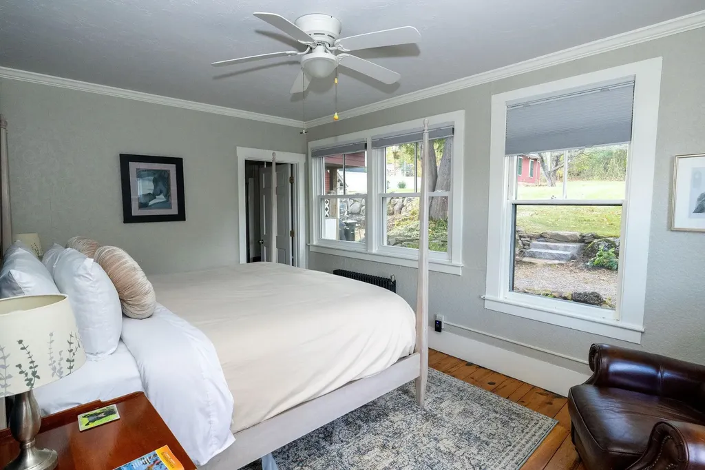 100 Lower Bay Road Sanbornton NH 03269