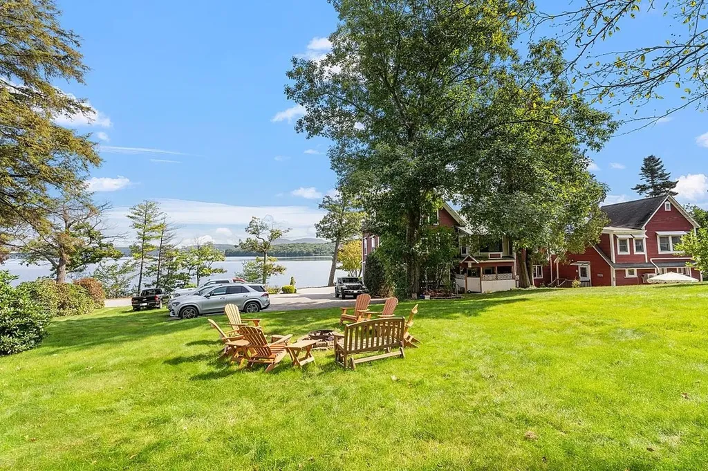 100 Lower Bay Road Sanbornton NH 03269