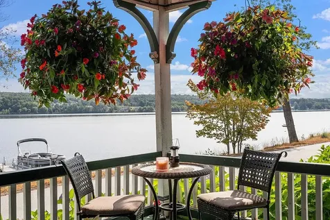 100 Lower Bay Road Sanbornton NH 03269