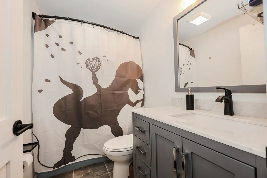 1 Oakwood Lane Goffstown NH 03045