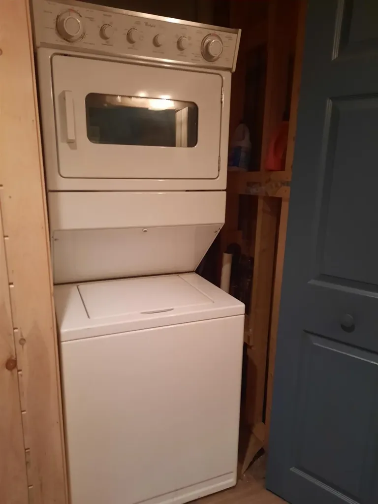 31 Beaver Brook Road Pittsburg NH 03592
