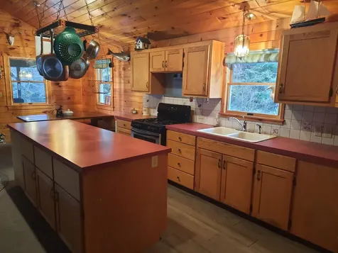 31 Beaver Brook Road Pittsburg NH 03592