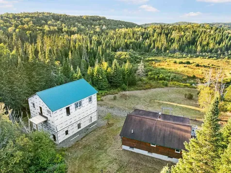 31 Beaver Brook Road Pittsburg NH 03592