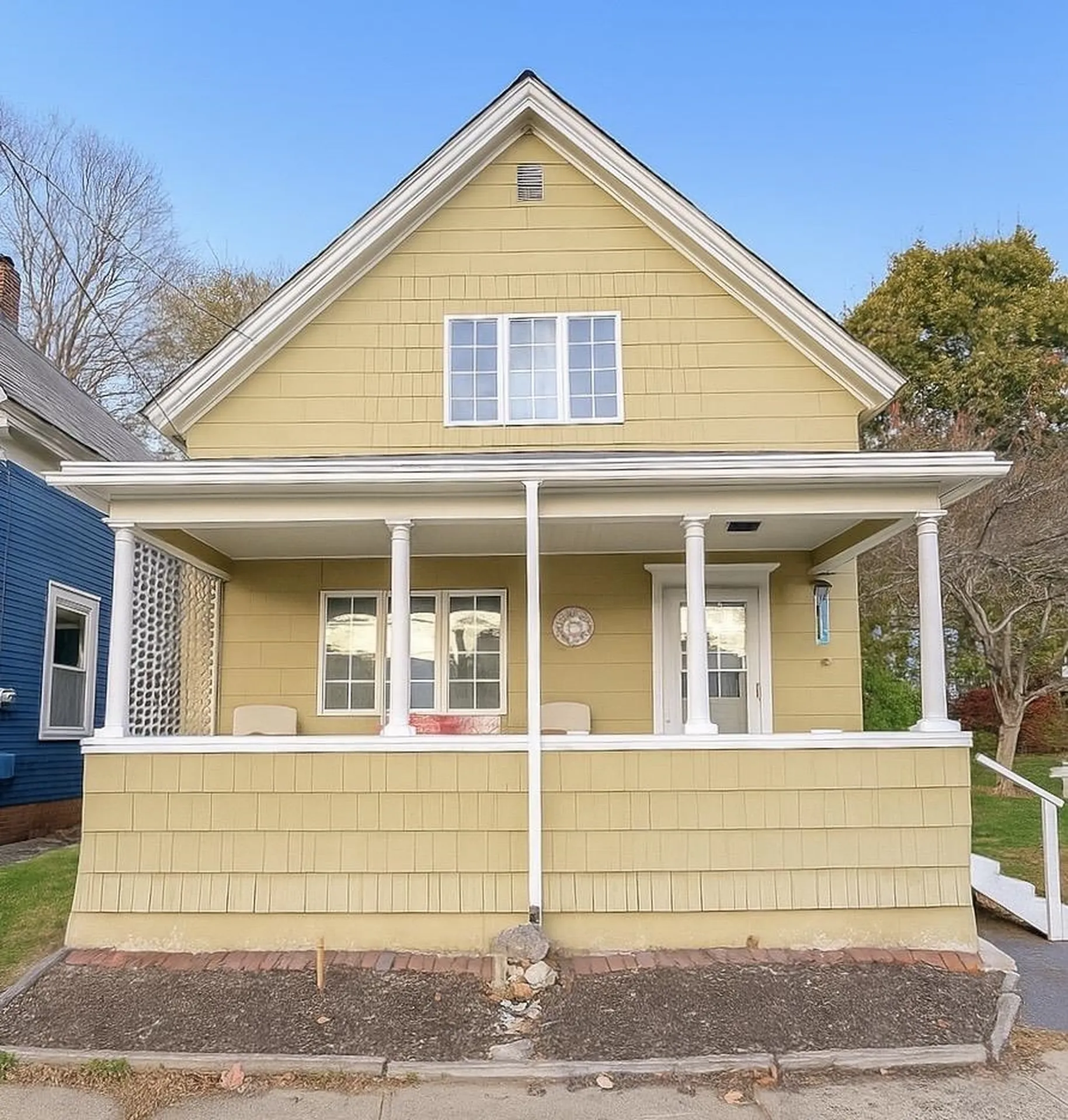 Walpole NH, 9 Center Street