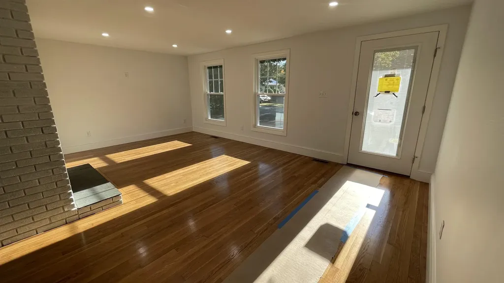 4 Mulberry Road Salem NH 03079