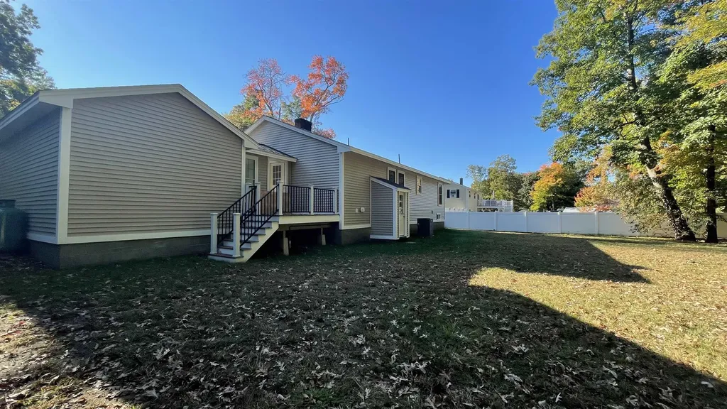 4 Mulberry Road Salem NH 03079