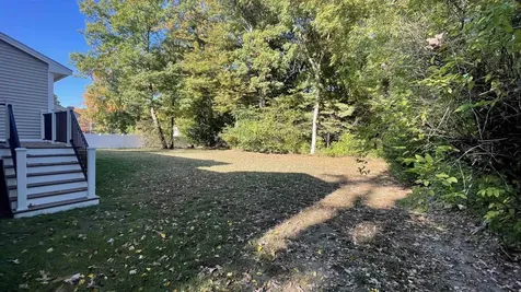 4 Mulberry Road Salem NH 03079