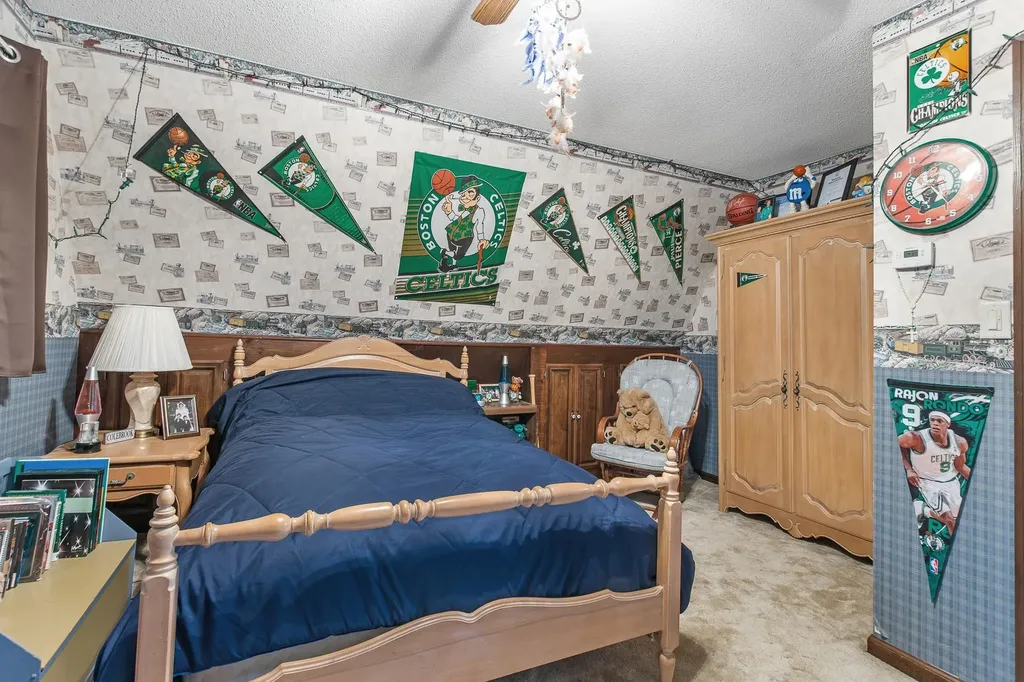 56 Stevens Hill Road Colebrook NH 03576