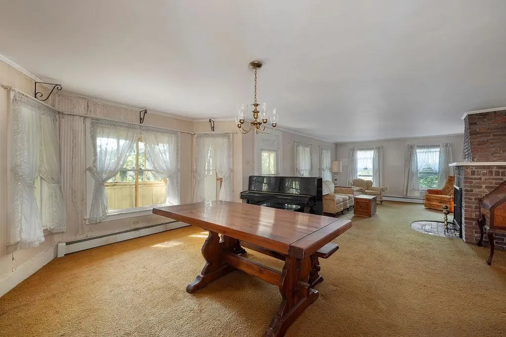 1 Hop Kiln Road Bow NH 03304