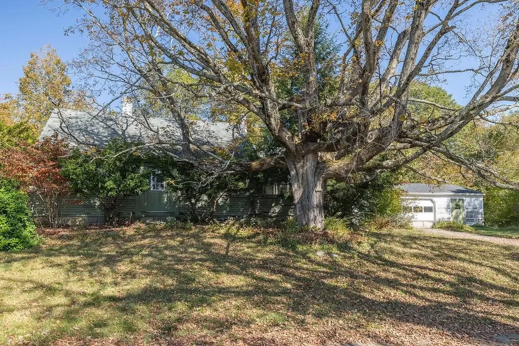 1 Hop Kiln Road Bow NH 03304