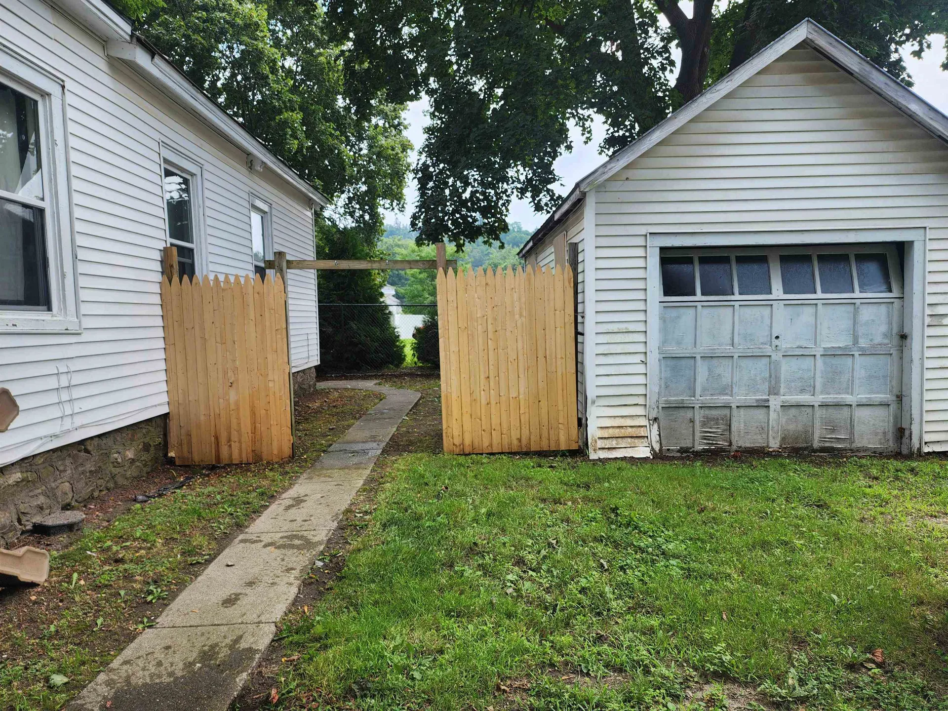 317 Pleasant Street Bennington VT 05201