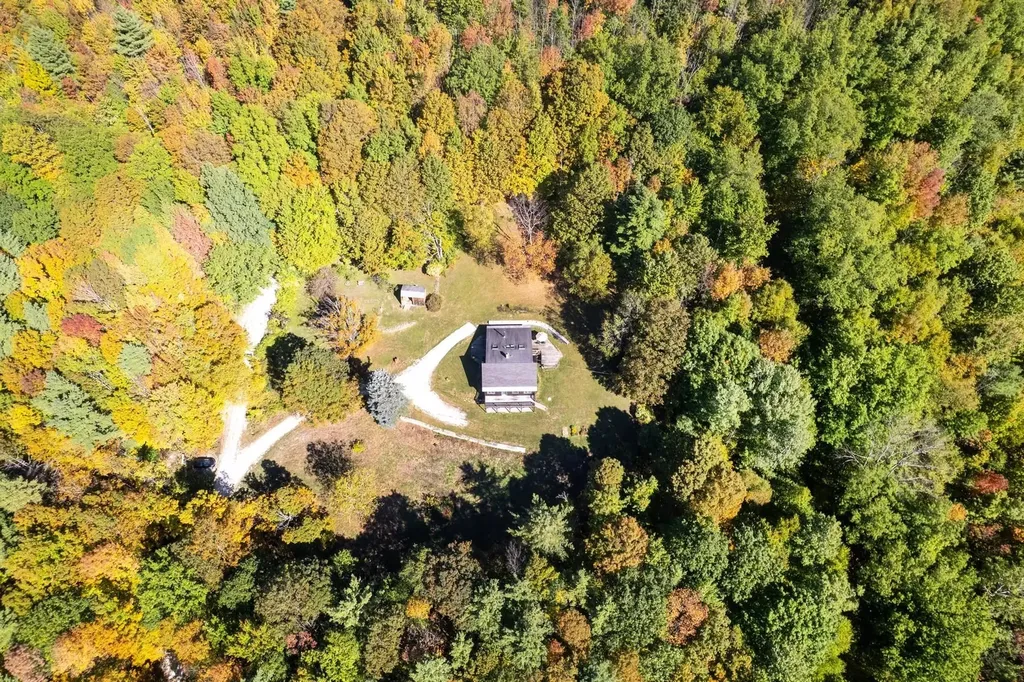 202 Scotts Road Ira VT 05777