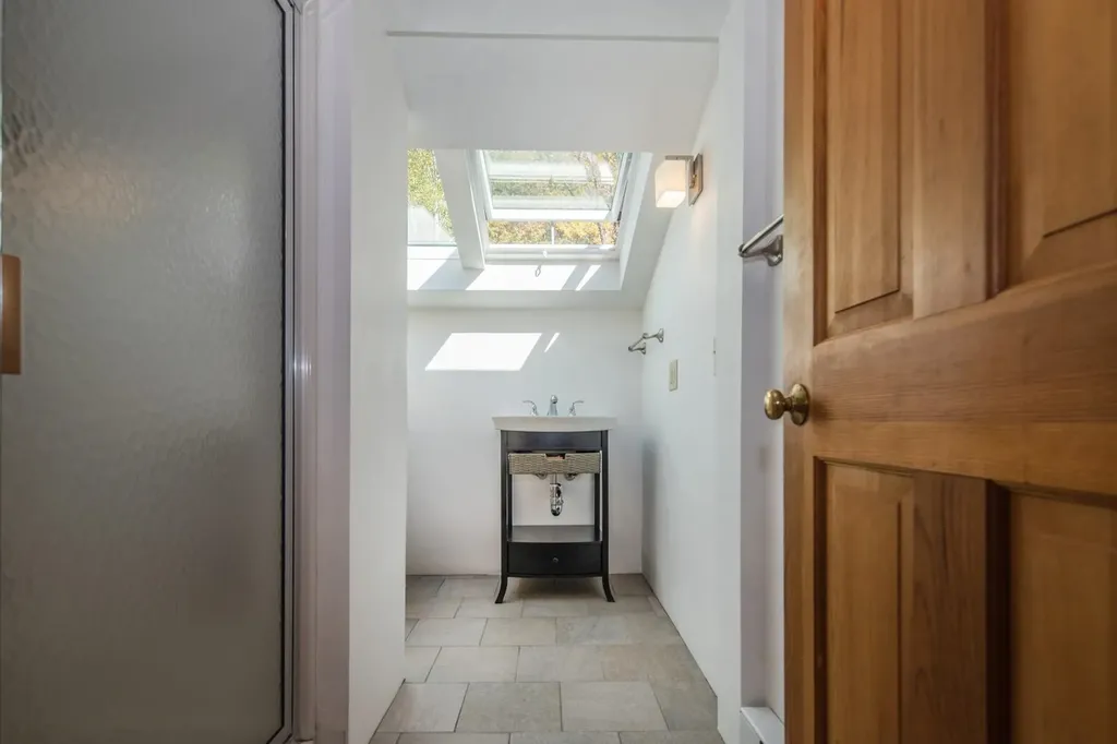 202 Scotts Road Ira VT 05777