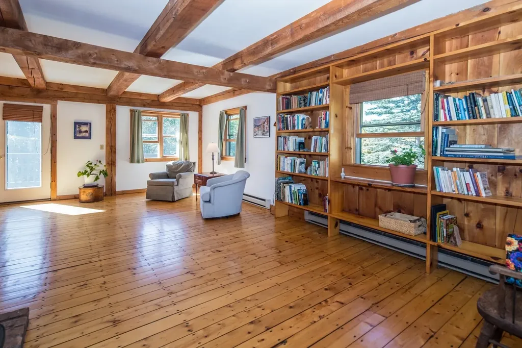 202 Scotts Road Ira VT 05777