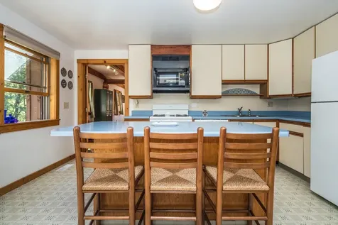 202 Scotts Road Ira VT 05777