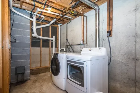 202 Scotts Road Ira VT 05777