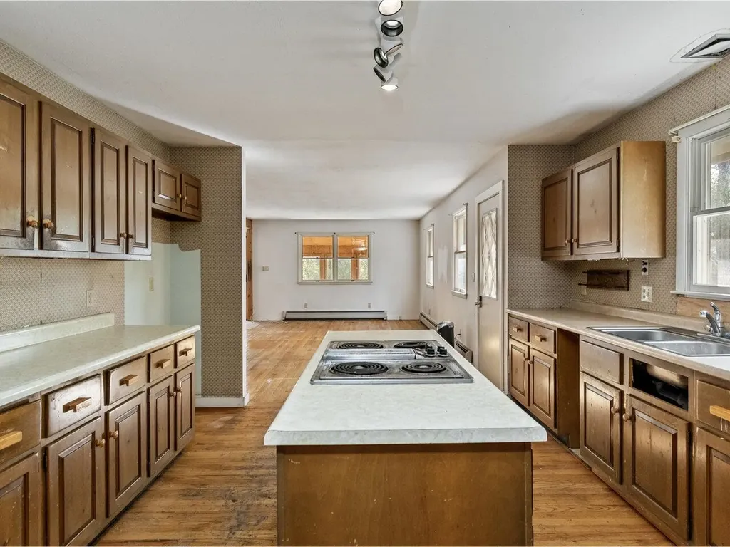 5272 Spear Street Shelburne VT 05482