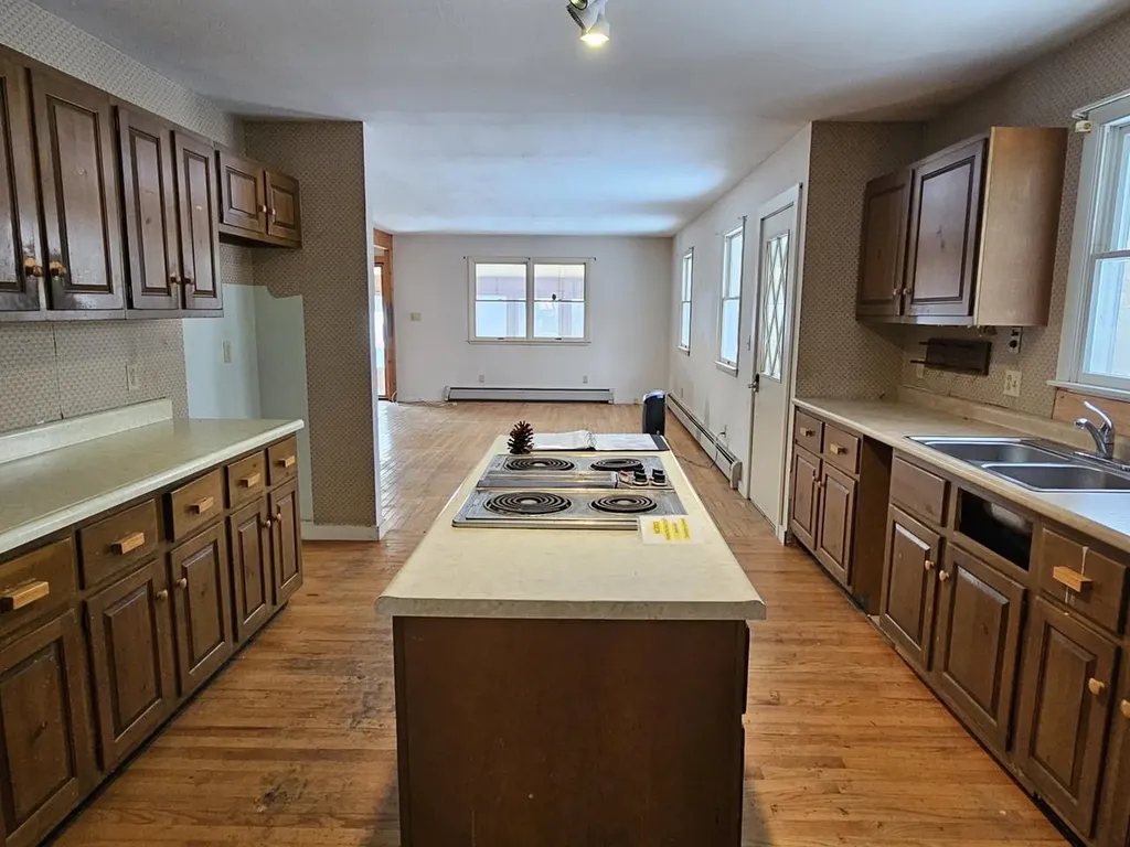 5272 Spear Street Shelburne VT 05482