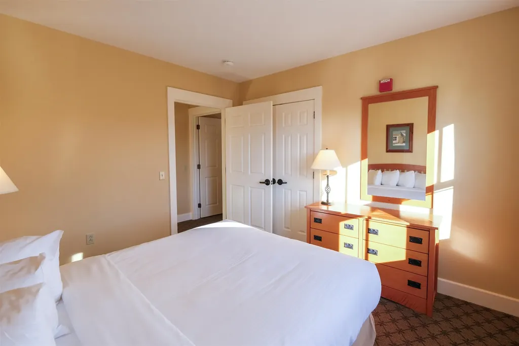 238 Q1 Jackson Gore Inn Ludlow VT 05149