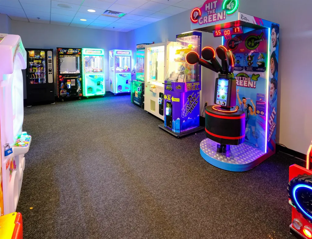 238 Q1 Jackson Gore Inn Ludlow VT 05149