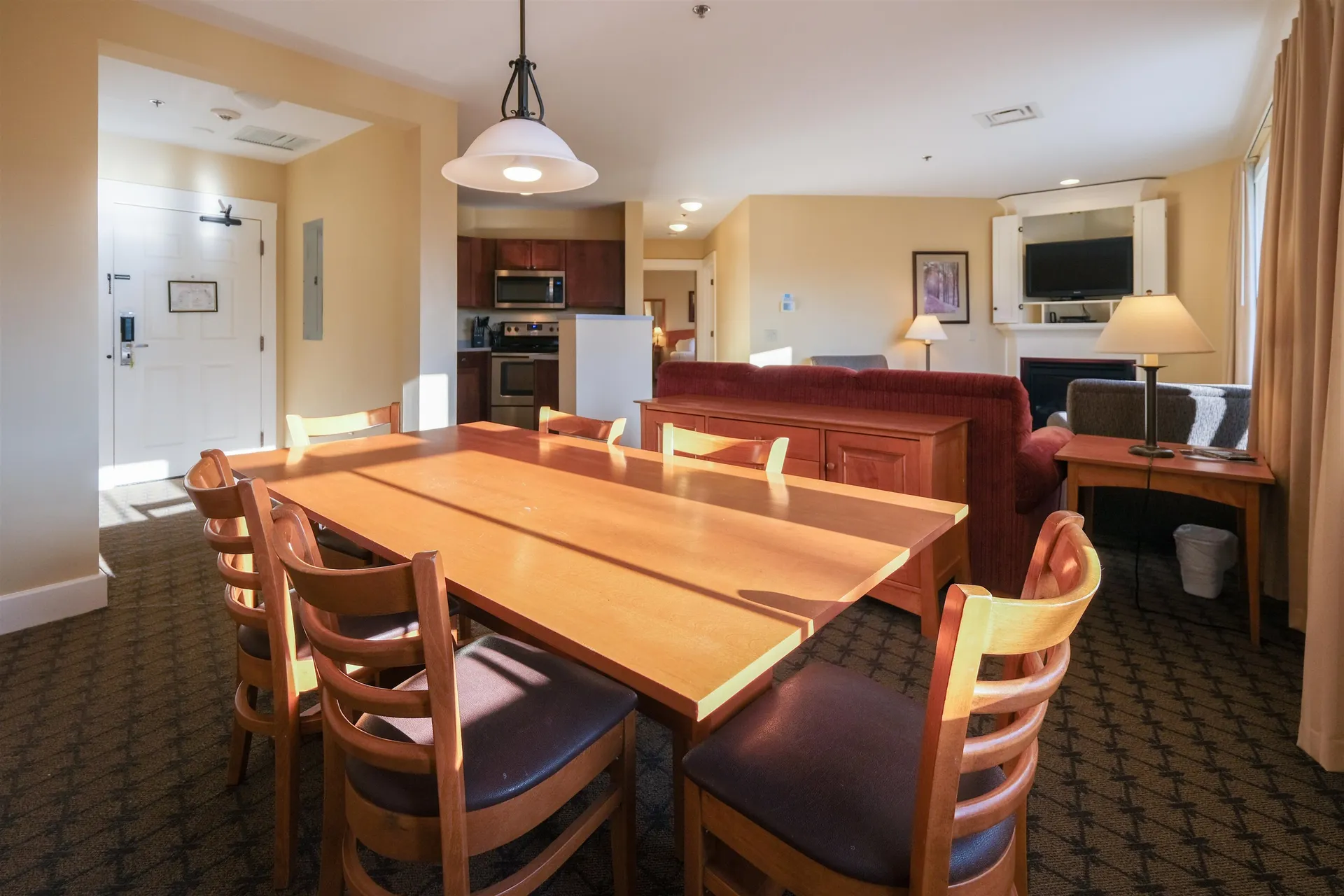 238 Q1 Jackson Gore Inn Ludlow VT 05149