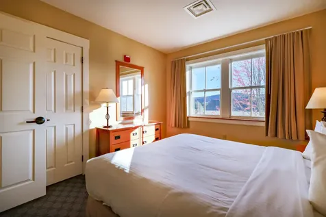 238 Q1 Jackson Gore Inn Ludlow VT 05149