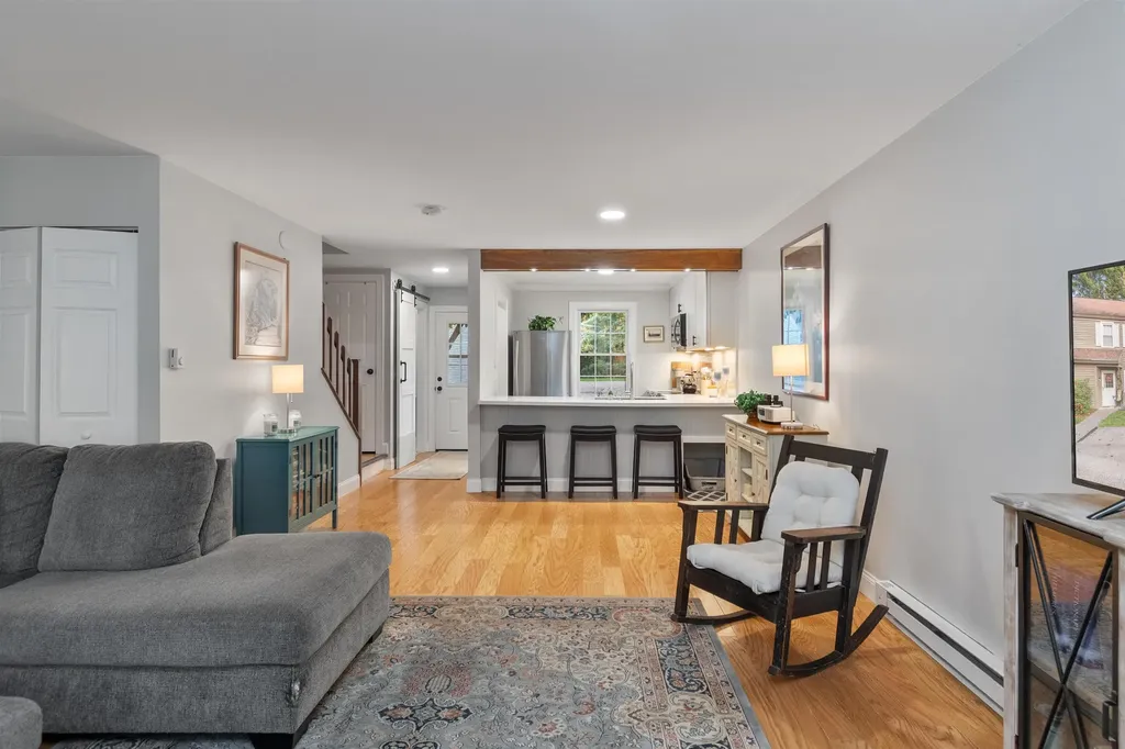 26 Hayes Avenue South Burlington VT 05403