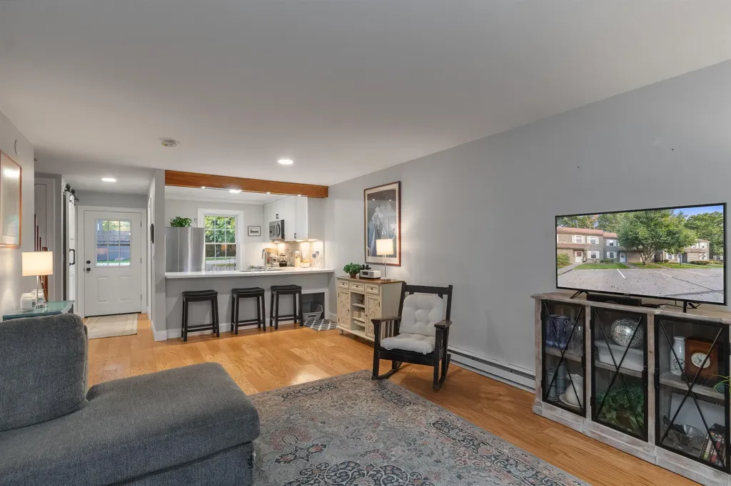 26 Hayes Avenue South Burlington VT 05403