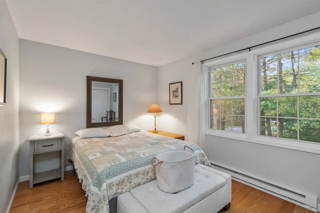 26 Hayes Avenue South Burlington VT 05403