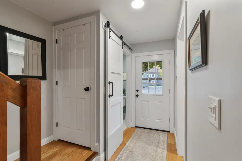 26 Hayes Avenue South Burlington VT 05403