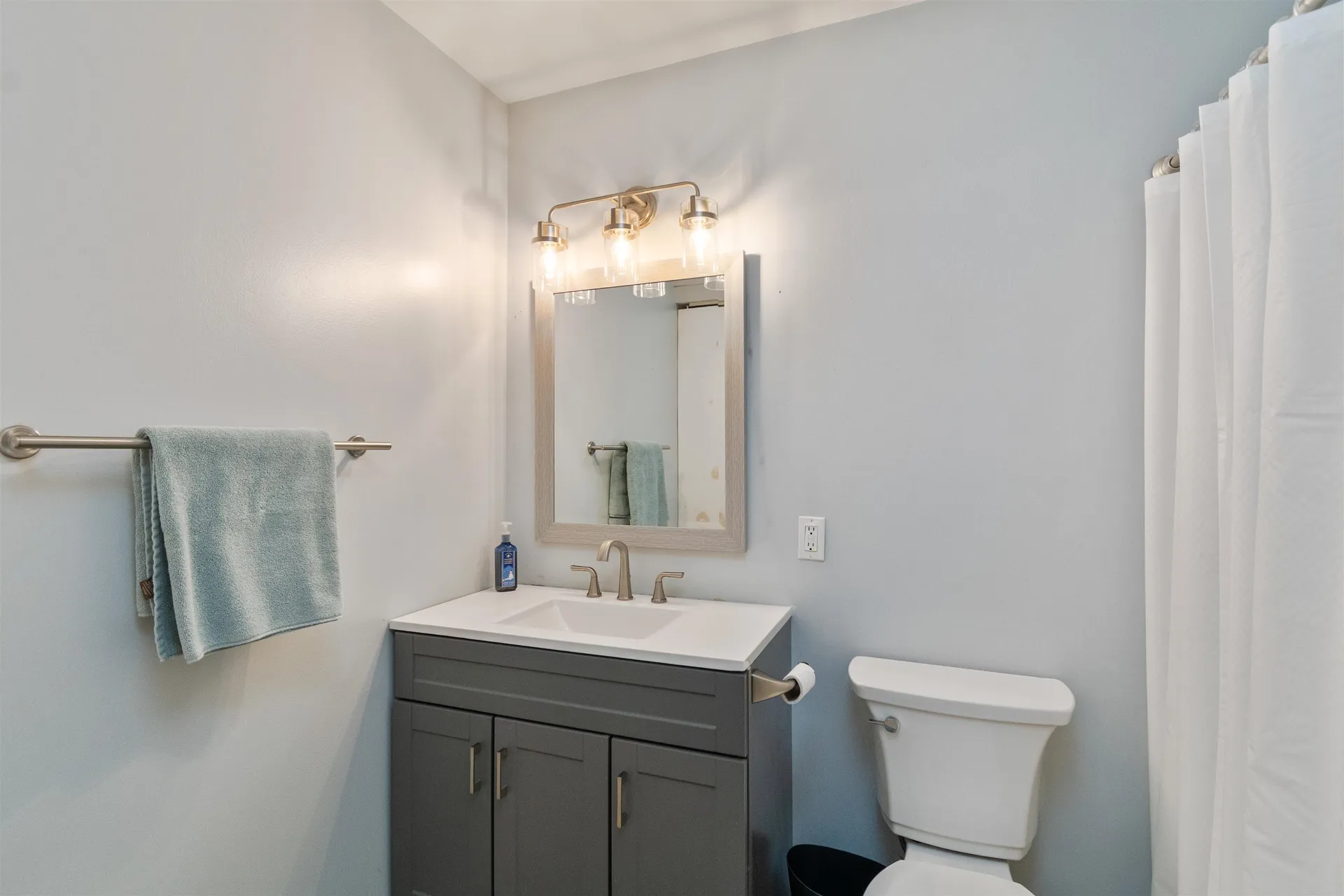 26 Hayes Avenue South Burlington VT 05403