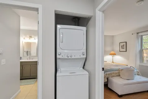 26 Hayes Avenue South Burlington VT 05403