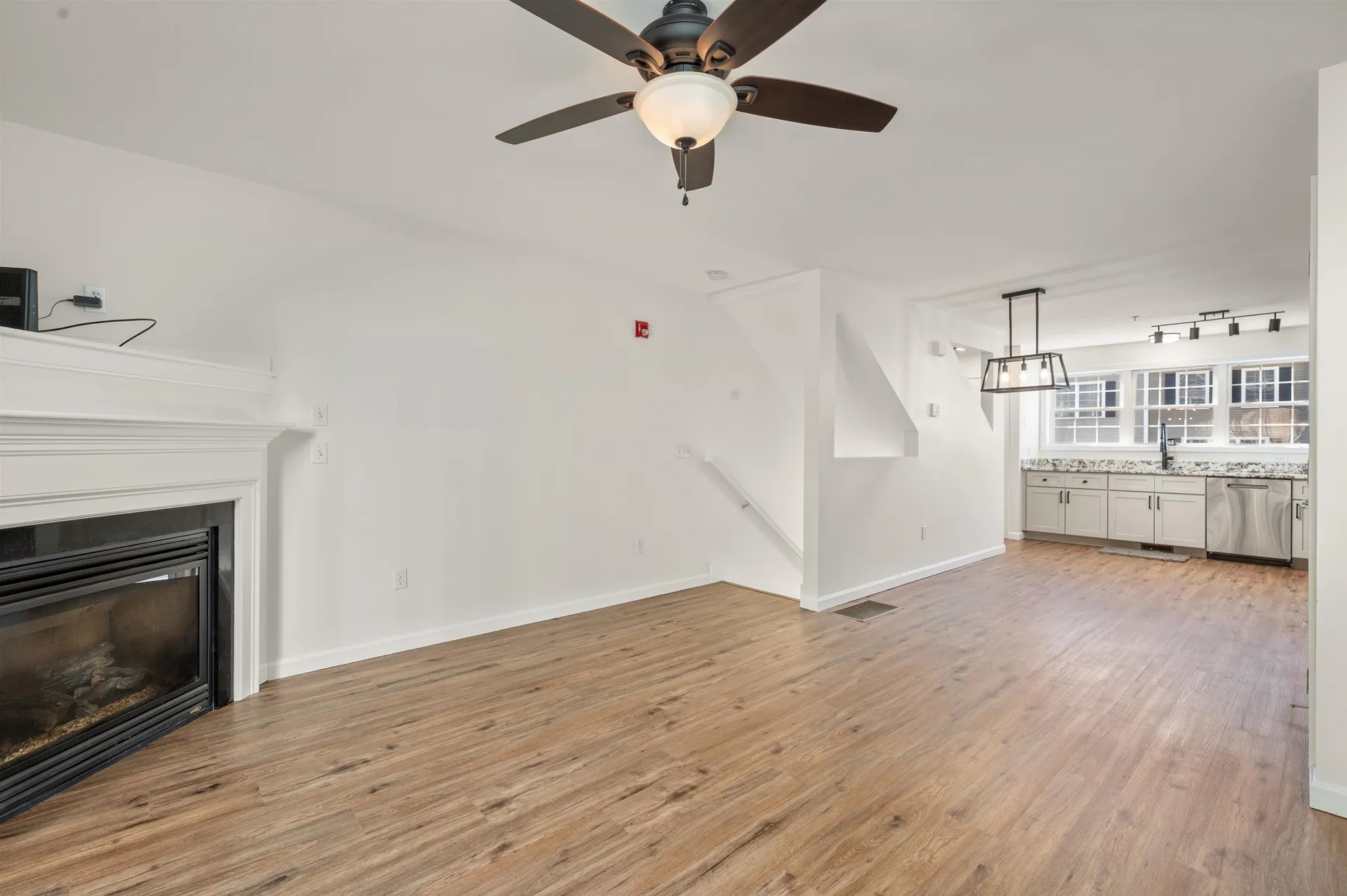 19 Dillon Way Laconia NH 03246