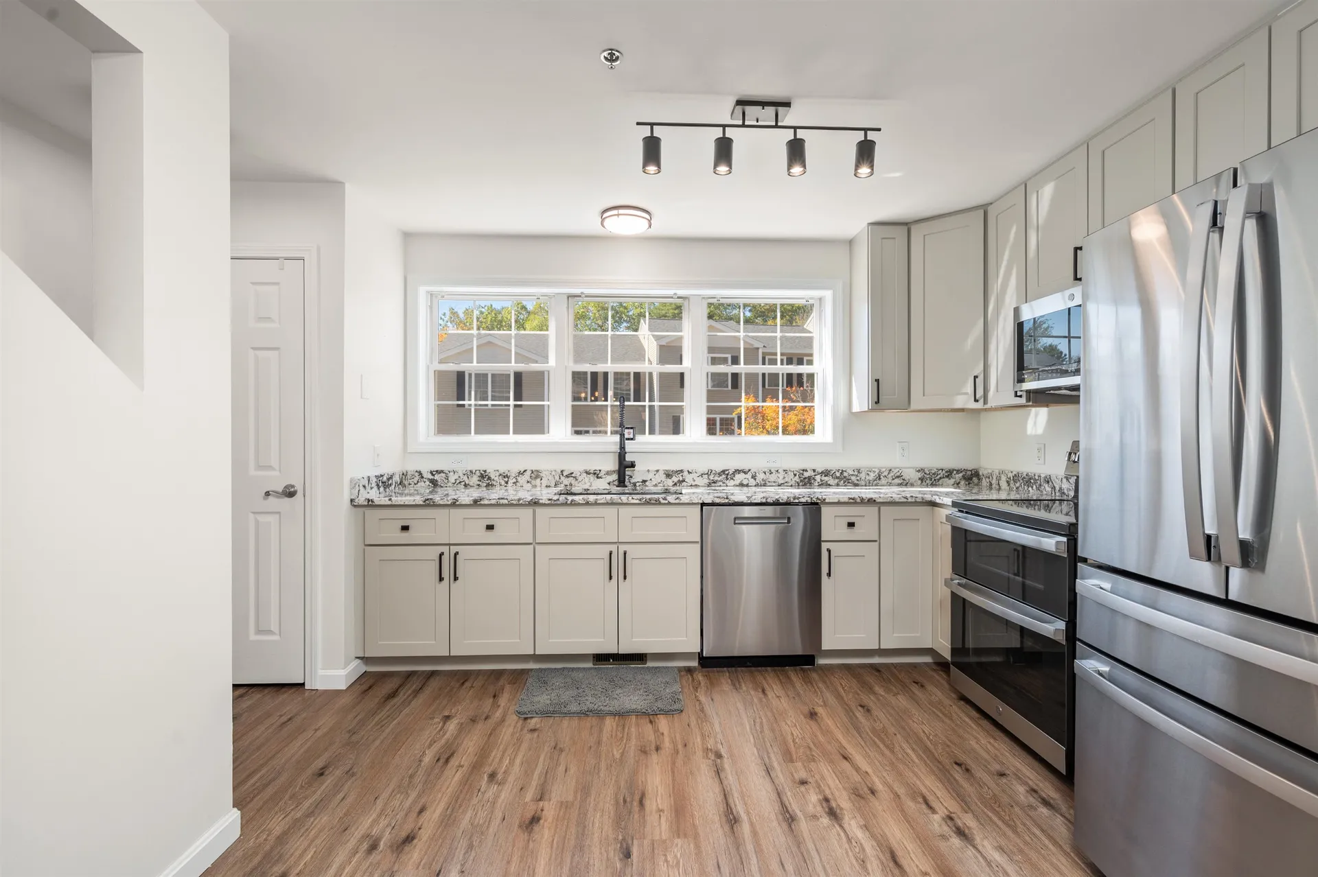 19 Dillon Way Laconia NH 03246