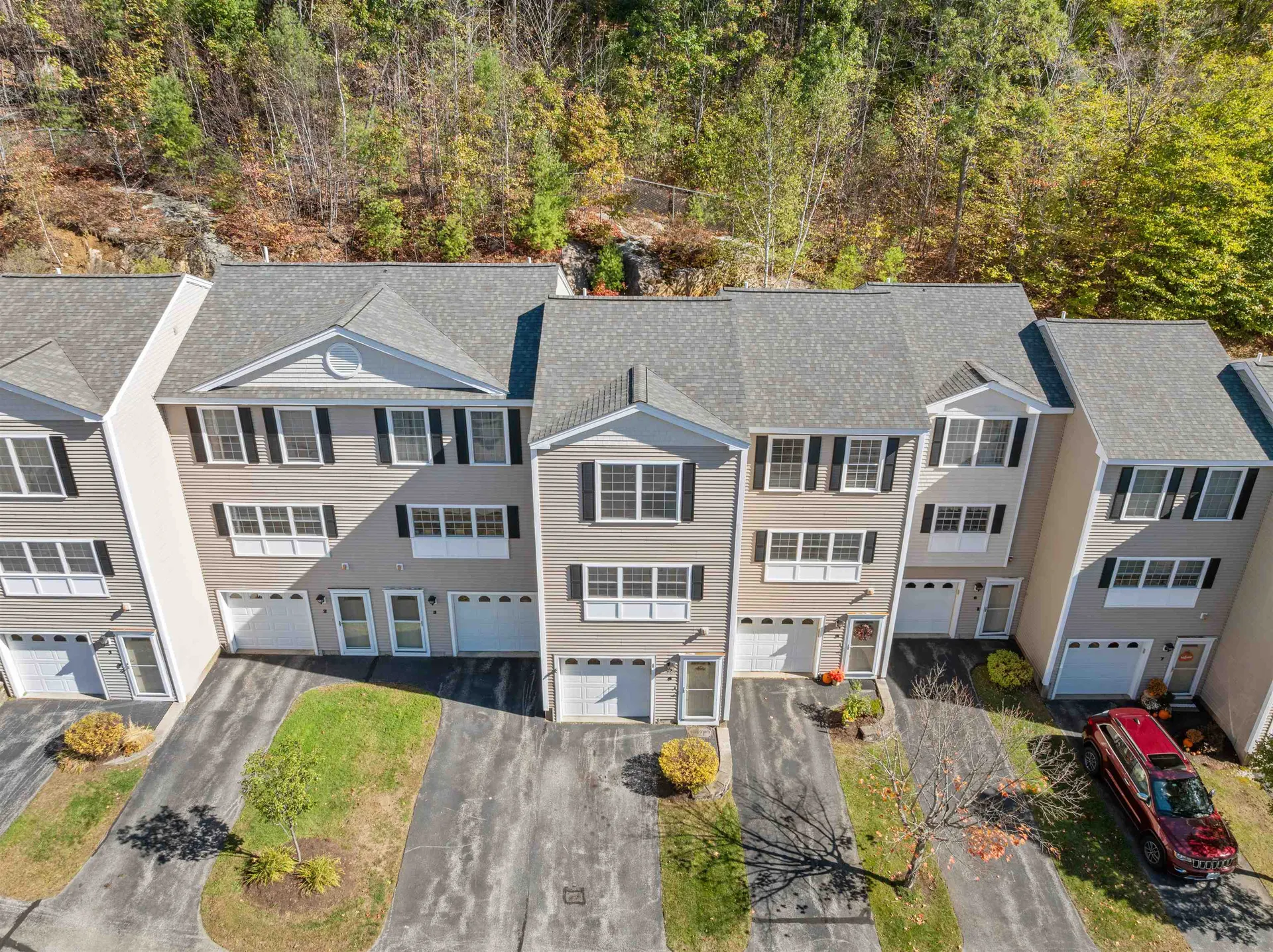 19 Dillon Way Laconia NH 03246