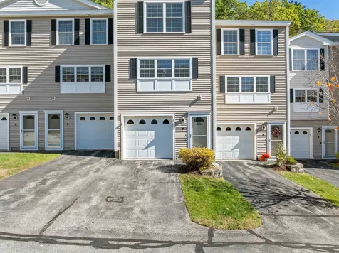 19 Dillon Way Laconia NH 03246